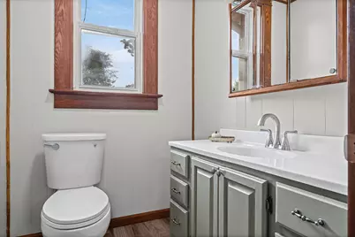 421  Hill St, Sparta, WI 54656 - Photo 12