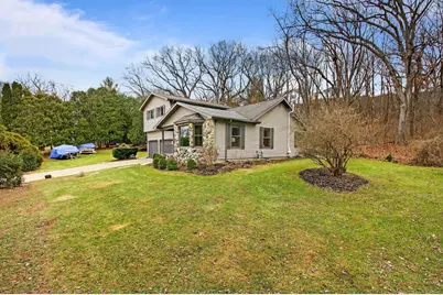 N7024  Oakwood Rd, Richmond, WI 53190 - Photo 46