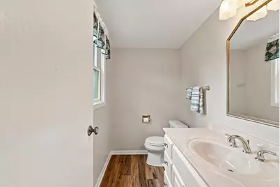 181  Highview Dr, Cedarburg, WI 53012 - Photo 30