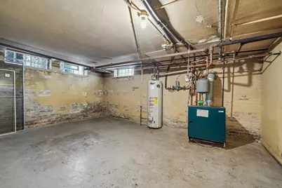 3424 N Summit Ave, Milwaukee, WI 53211 - Photo 16