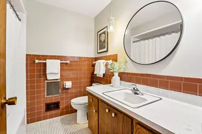 1555  Valley Ridge Dr, Brookfield, WI 53005 - Photo 44