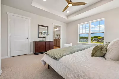 9901 N Migratory Ln, Mequon, WI 53097 - Photo 30