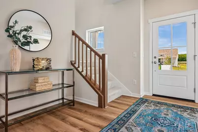 9901 N Migratory Ln, Mequon, WI 53097 - Photo 6