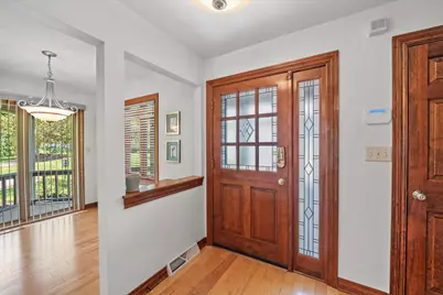 S74W17692  Harbor Cir, Muskego, WI 53150 - Photo 6
