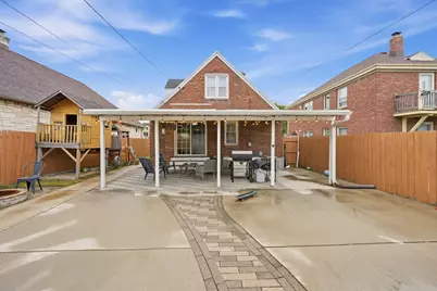 3318 S 13th St, Milwaukee, WI 53215 - Photo 16