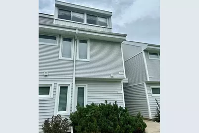1438 S Delavan Club Dr #D6, Delavan, WI 53115 - Photo 2