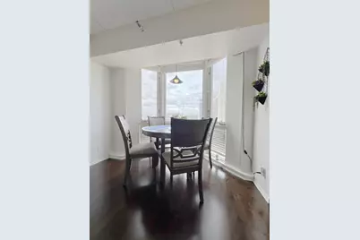 270 E Highland Ave #1042, Milwaukee, WI 53202 - Photo 12