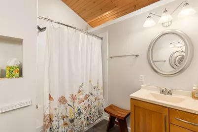 4665 S Delphine Dr, New Berlin, WI 53151 - Photo 20