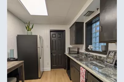 1107 W Oklahoma Ave #1, Milwaukee, WI 53215 - Photo 20
