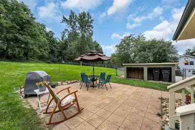W242S7070  Cameron Dr, Vernon, WI 53189 - Photo 32