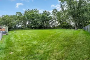 W242S7070 Cameron Dr, Vernon, WI 53189 - Photo 36