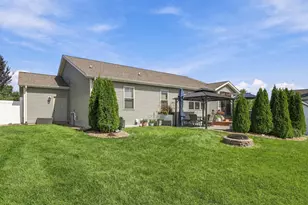 901 Casey Dr, Watertown, WI 53094 - Photo 30
