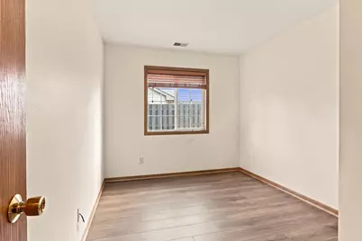 1929  27th Ave, Kenosha, WI 53140 - Photo 16