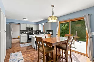2639 Black Fox Ct, Sheboygan, WI 53081 - Photo 12