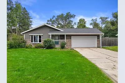 464 W Church St, Janesville, WI 53536 - Photo 32