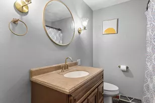 464 W Church St, Janesville, WI 53536 - Photo 18