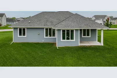 615  Bark River Way, Dousman, WI 53118 - Photo 44