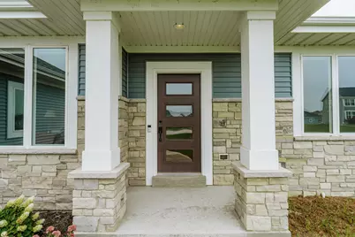 615  Bark River Way, Dousman, WI 53118 - Photo 8