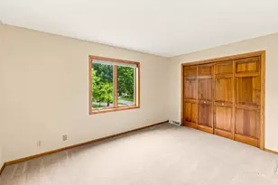 1611 W Eastbrook Ct, Mequon, WI 53092 - Photo 22
