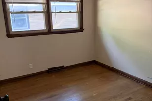 4029 N 72nd St, Milwaukee, WI 53216 - Photo 8