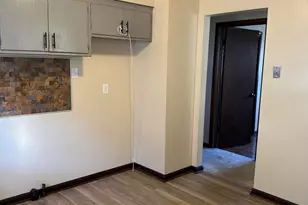 4029 N 72nd St, Milwaukee, WI 53216 - Photo 6