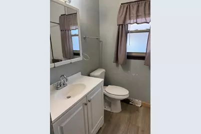 4029 N 72nd St, Milwaukee, WI 53216 - Photo 12