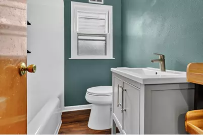 3805 S 21st St, Milwaukee, WI 53221 - Photo 26