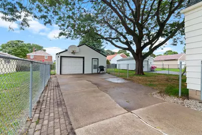 3805 S 21st St, Milwaukee, WI 53221 - Photo 46