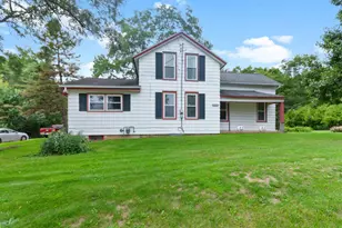 5245 S Martin Rd, New Berlin, WI 53146 - Photo 1