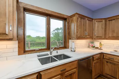 1326  Two Rivers Ct, Mukwonago, WI 53149 - Photo 18