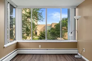 1409 N Prospect Ave, Milwaukee, WI 53202 - Photo 14
