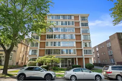 1409 N Prospect Ave #302, Milwaukee, WI 53202 - Photo 22