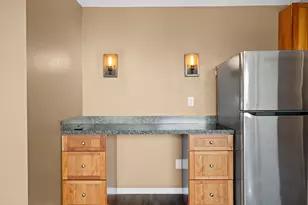 1409 N Prospect Ave, Milwaukee, WI 53202 - Photo 8