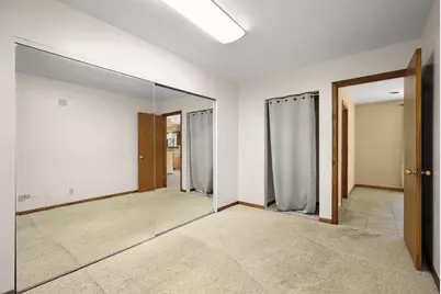 5805  Yorkshire Rd, Madison, WI 53711 - Photo 14