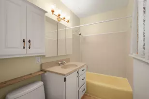 5805 Yorkshire Rd, Madison, WI 53711 - Photo 22