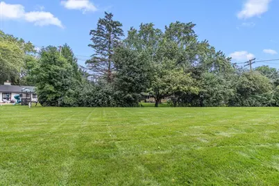8048 N Greenview Ct, Brown Deer, WI 53223 - Photo 34