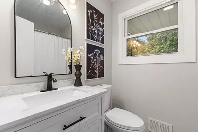 8048 N Greenview Ct, Brown Deer, WI 53223 - Photo 16