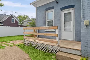 946 Hood St, La Crosse, WI 54601 - Photo 2