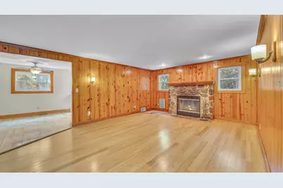 5529  Evergreen Dr, Wilson, WI 53081 - Photo 10