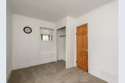 923  Randall St, Beloit, WI 53511 - Photo 12