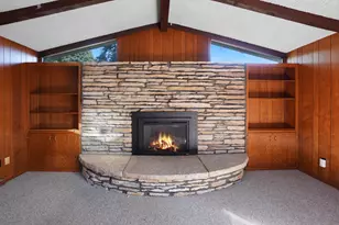 668 Tulip Ct, Oconomowoc, WI 53066 - Photo 10