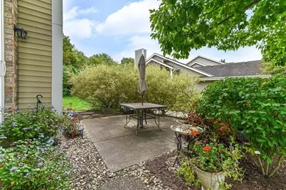 105  East Sutton Pl #A, Waukesha, WI 53188 - Photo 28