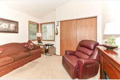 105  East Sutton Pl #A, Waukesha, WI 53188 - Photo 22