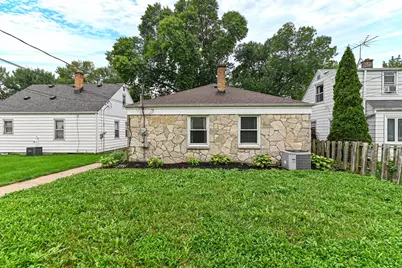 2950 N 91st St, Milwaukee, WI 53222 - Photo 30