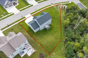935 Kohlwey Dr, Grafton, WI 53024 - Photo 40