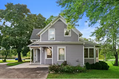 7582 S 51st St, Franklin, WI 53132 - Photo 6
