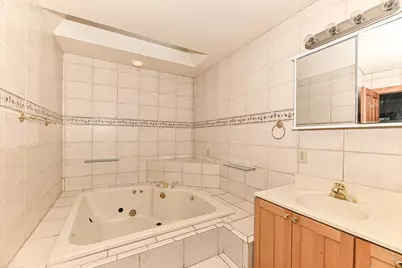 S70W19780  Thornapple Ct, Muskego, WI 53150 - Photo 18