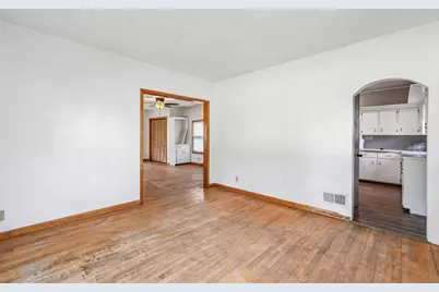 212 N Watertown St, Johnson Creek, WI 53038 - Photo 14