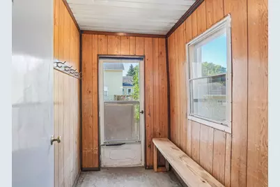 212 N Watertown St, Johnson Creek, WI 53038 - Photo 20