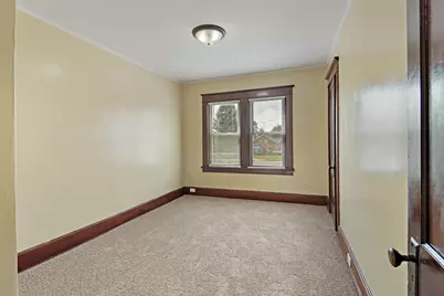 2513  Roosevelt Rd, Kenosha, WI 53143 - Photo 14